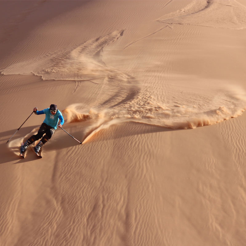 تور سافاری دبی-اسکی روی شن